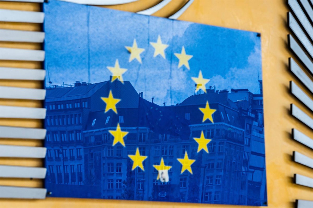 Bruselas reclama a España más medidas contra la corrupción de alto nivel y endurecer normas contra conflictos de interés
