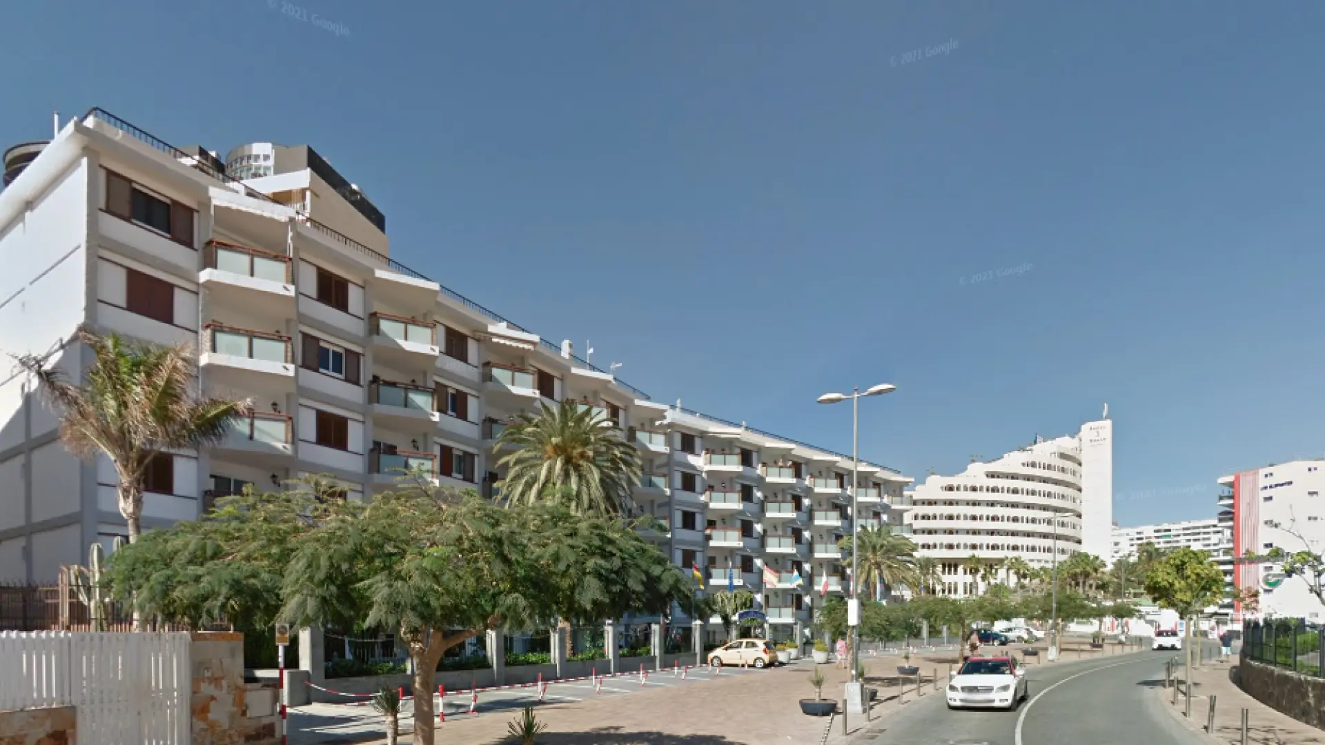 Detenida una familia por hacer un ‘simpa’ de 2.500 euros tras pasar 11 noches en un hotel en Gran Canaria