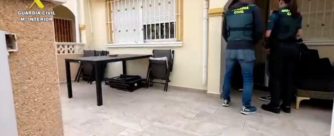 Dos detenidos al desmantelar un laboratorio clandestino de chocolatinas y gominolas adulteradas con droga mexicana