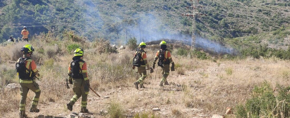 El Consorcio de Bomberos de Valencia refuerza su dispositivo ante la ola de calor y el riesgo extremo de incendios forestales