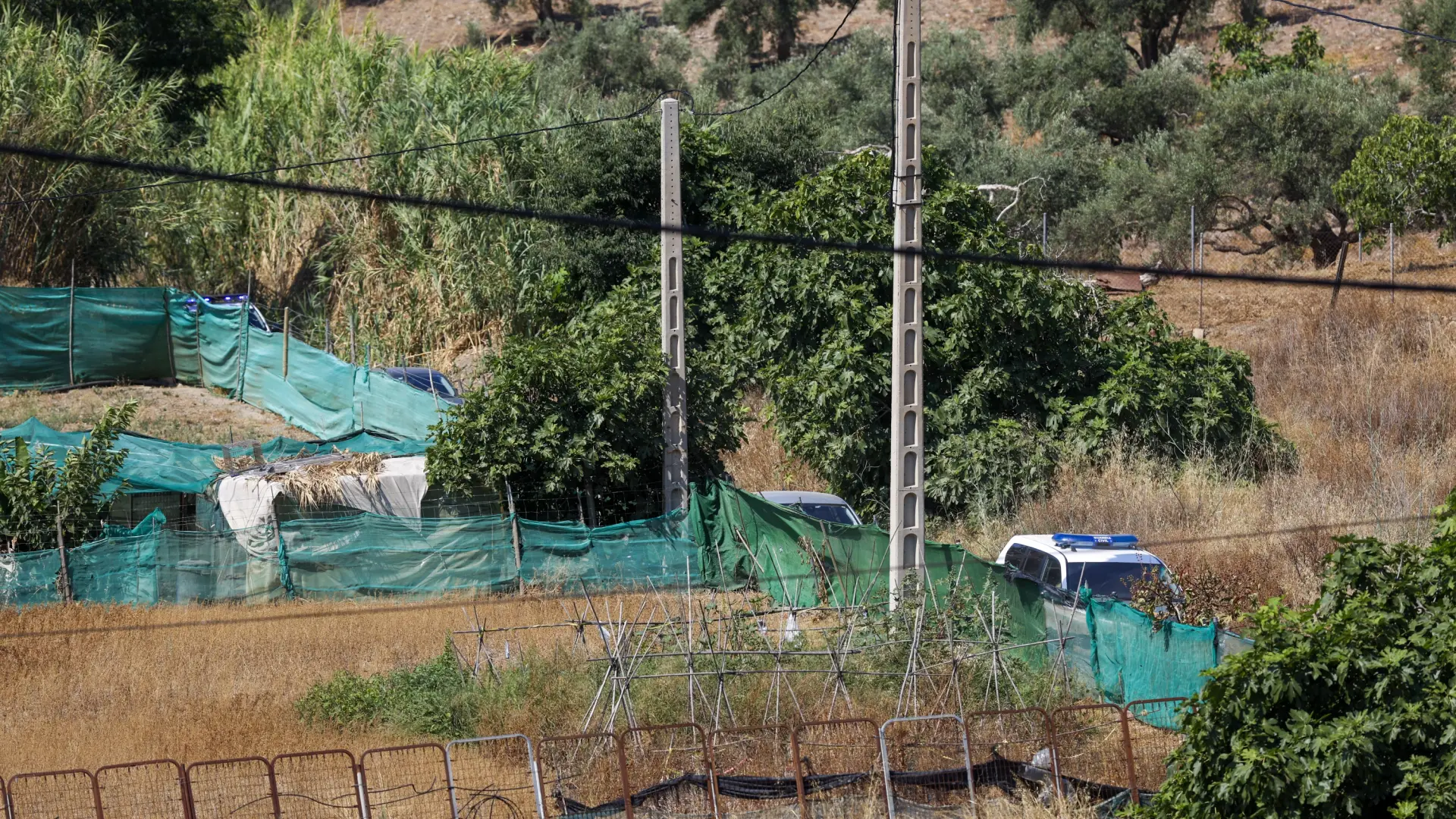El hombre acusado de asesinar a su expareja en Málaga, hallada en un pozo, confiesa haberla apuñalado y ahogado en una alberca