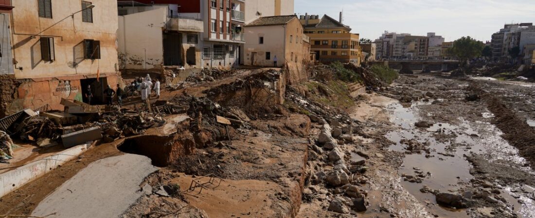 Emergencias y las autoridades locales cruzaron 3.323 comunicaciones la tarde de la dana de Valencia