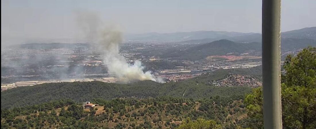 Estabilizado el incendio de alta intensidad de Sant Andreu de la Barca