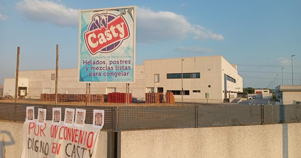 La desesperación de los trabajadores de Helados Casty: el juzgado suspende la huelga en la empresa