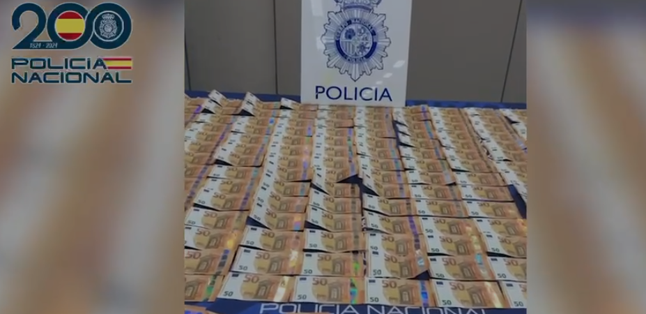 Detenido en Madrid un sospechoso de pagar repartos con 429 billetes falsos de 50 euros