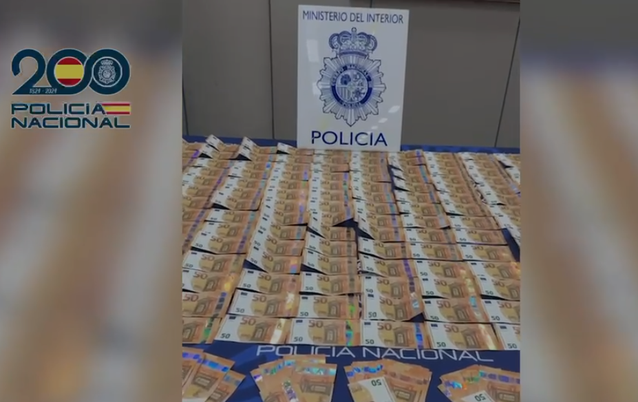 Detenido en Madrid un sospechoso de pagar repartos con 429 billetes falsos de 50 euros