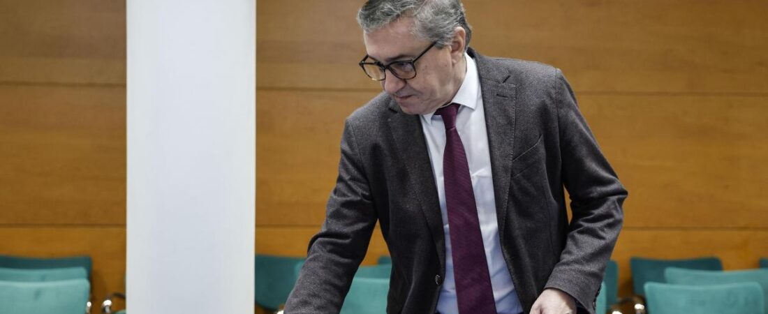 Rovira reclama al Gobierno más diálogo con las autonomías por el impacto de sus decisiones en el gasto público