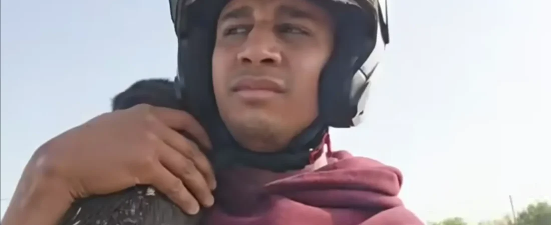 Un tribunal condena a un polémico ‘youtuber’ a ocho meses de cárcel por cocinar a un perro callejero